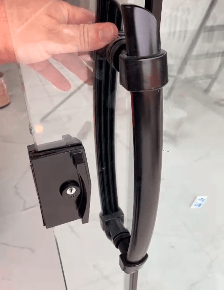 Ferragem para porta de vidro